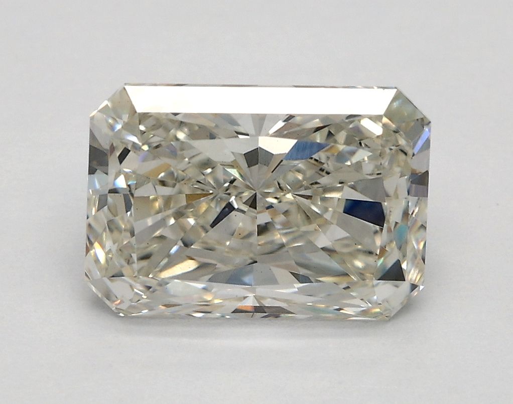 2.10ct Radiant diamond