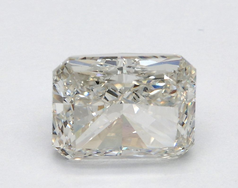 2.01ct Radiant diamond
