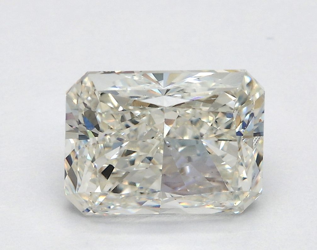 2.01ct Radiant diamond
