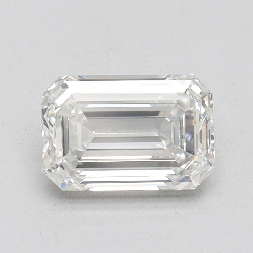 1.21ct Emerald diamond