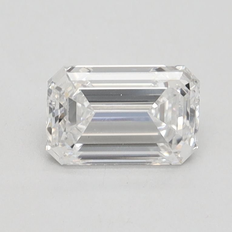 0.94ct Emerald diamond