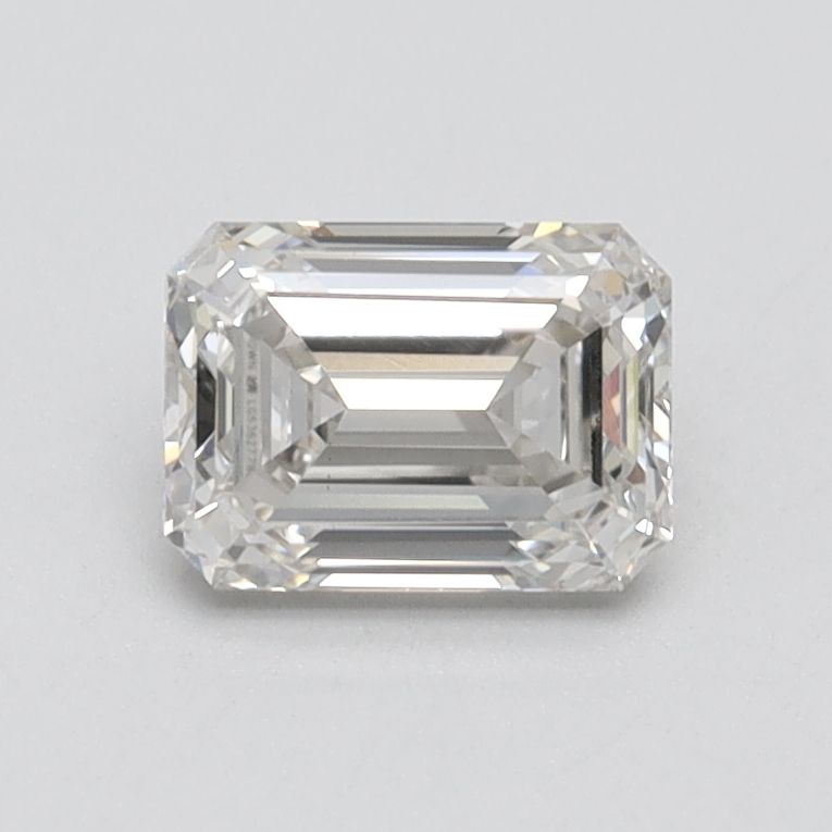 0.90ct Emerald diamond