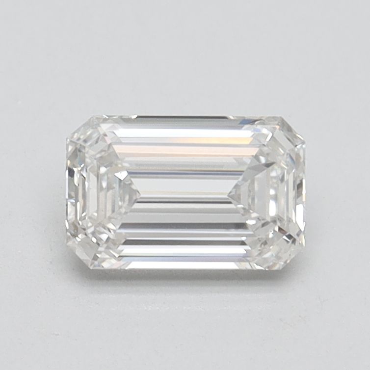 0.75ct Emerald diamond