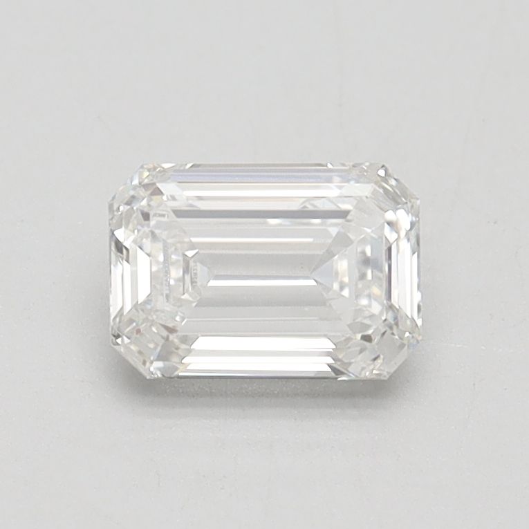 0.72ct Emerald diamond