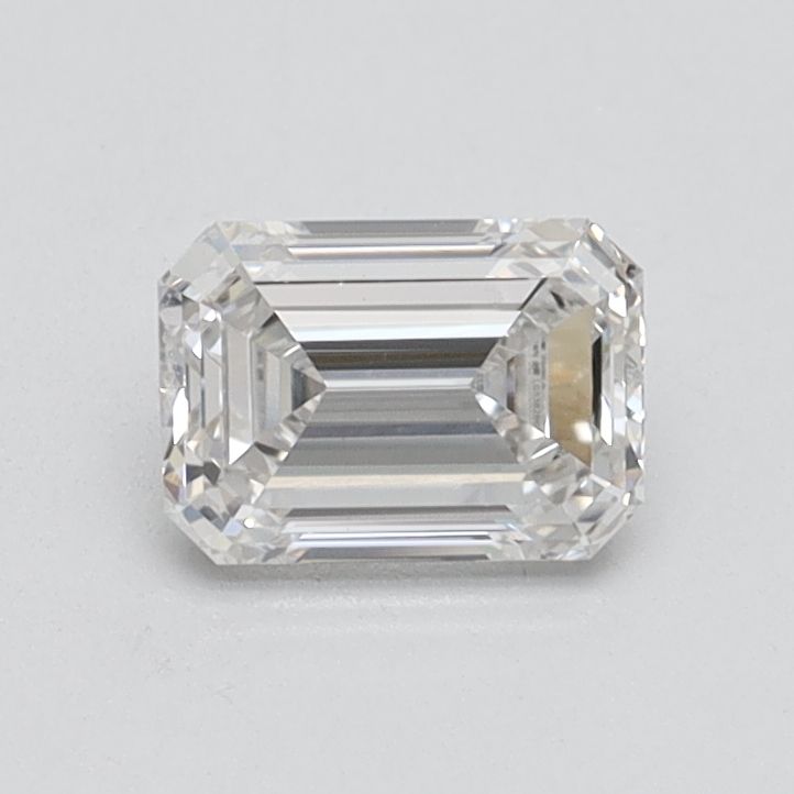 0.70ct Emerald diamond