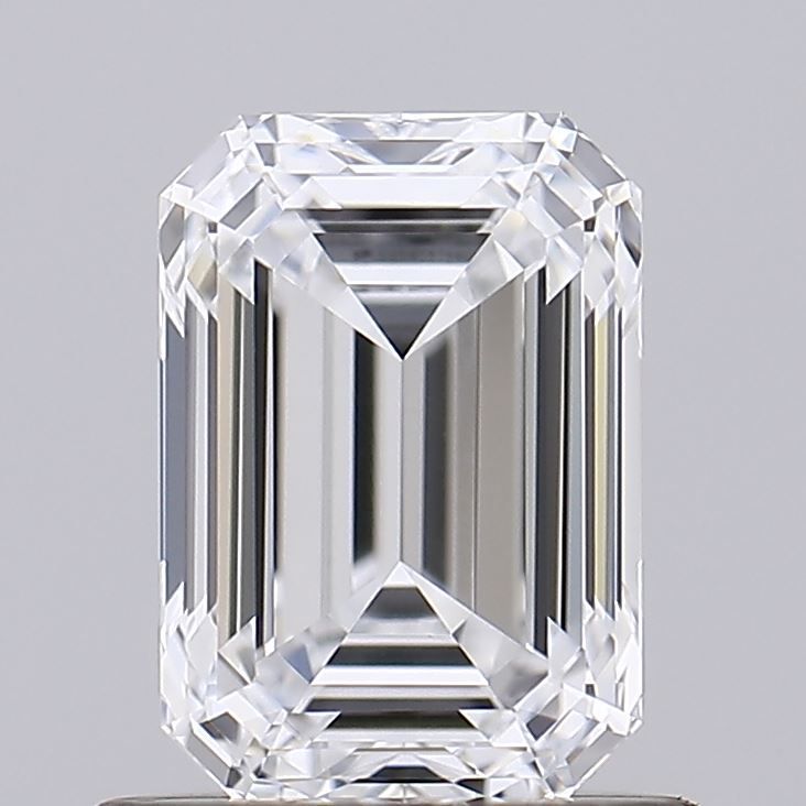 0.98ct Emerald diamond