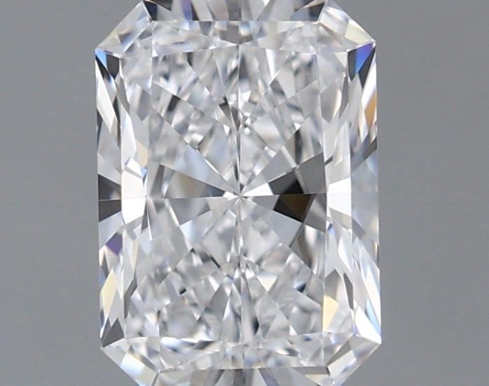 1.02ct Radiant diamond