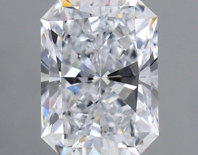 1.01ct Radiant diamond