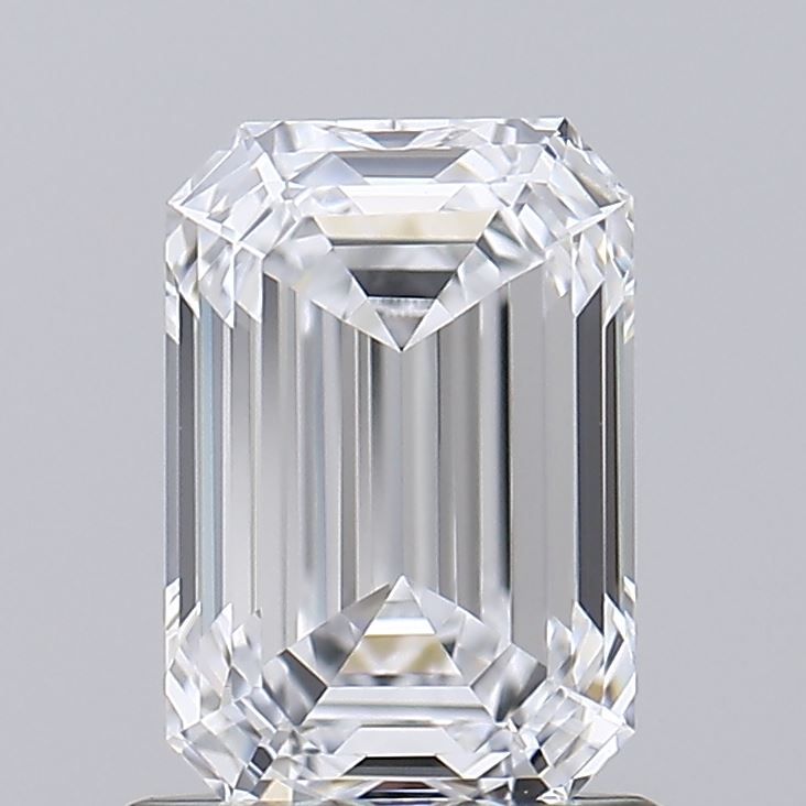 1.10ct Emerald diamond