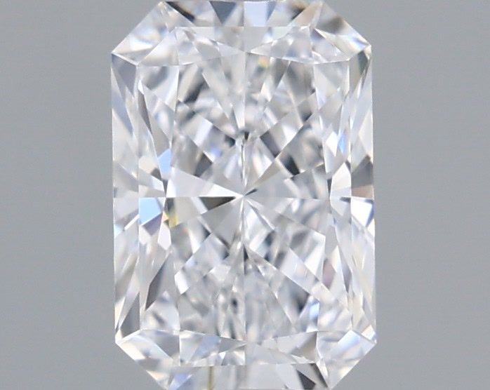 0.98ct Radiant diamond