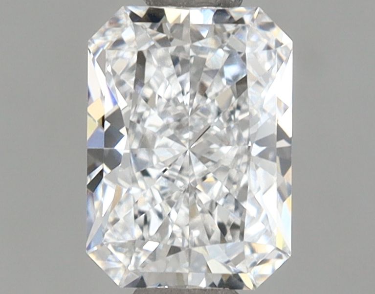 1.02ct Radiant diamond