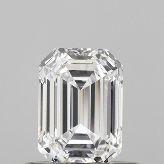 0.51ct Emerald diamond