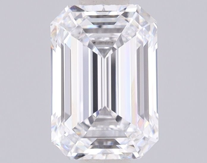 1.09ct Emerald diamond