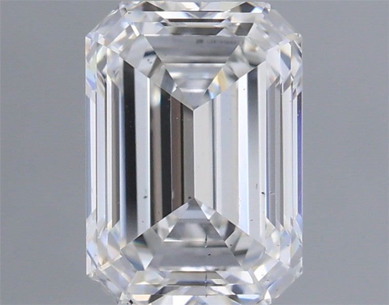 0.99ct Emerald diamond