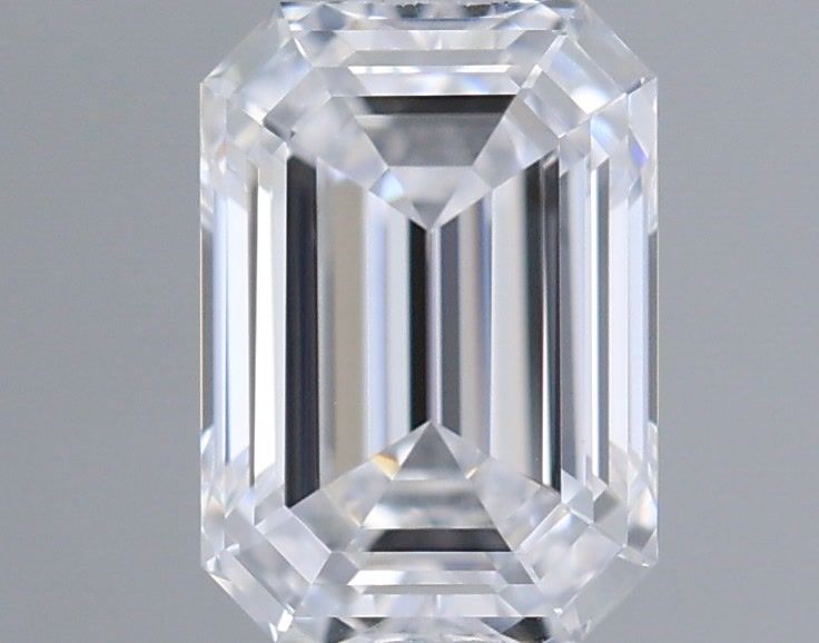 0.52ct Emerald diamond