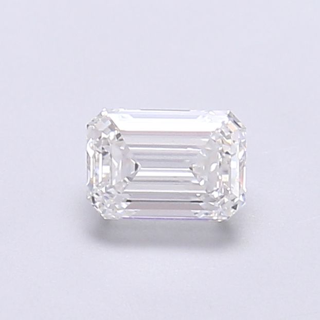 0.62ct Emerald diamond