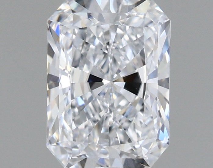 1.03ct Radiant diamond