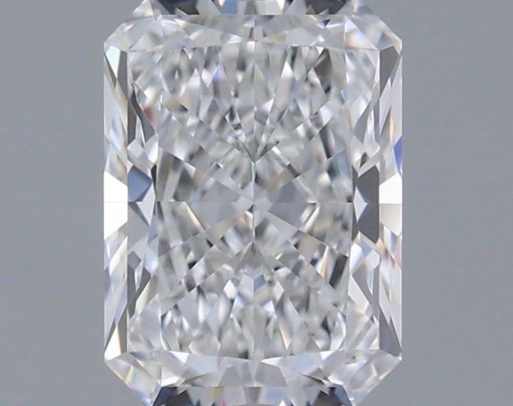 1.05ct Radiant diamond