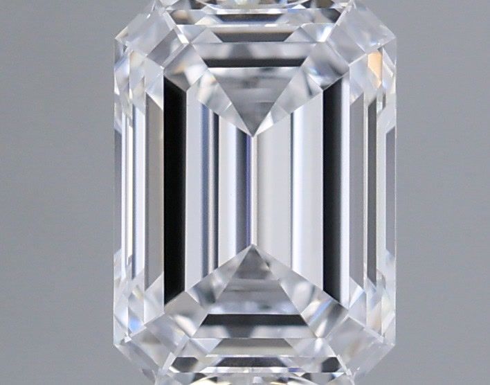 0.74ct Emerald diamond