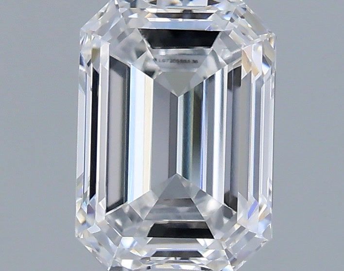 0.73ct Emerald diamond
