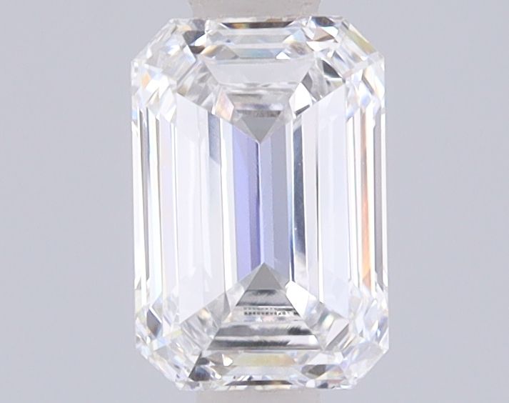 1.05ct Emerald diamond