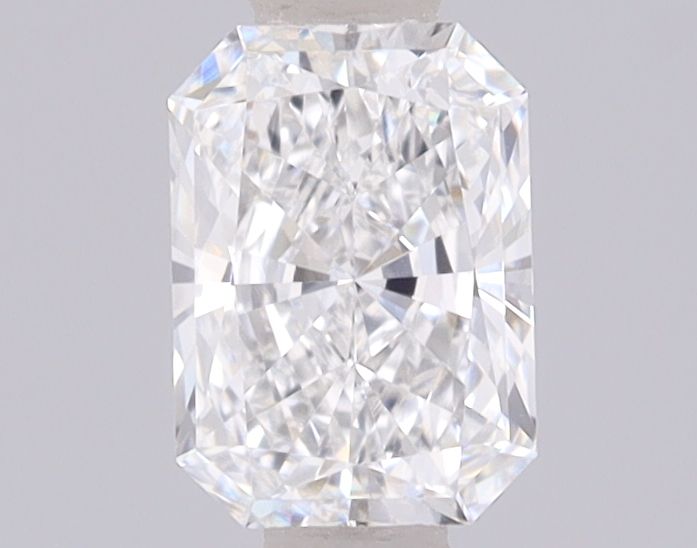 0.76ct Radiant diamond