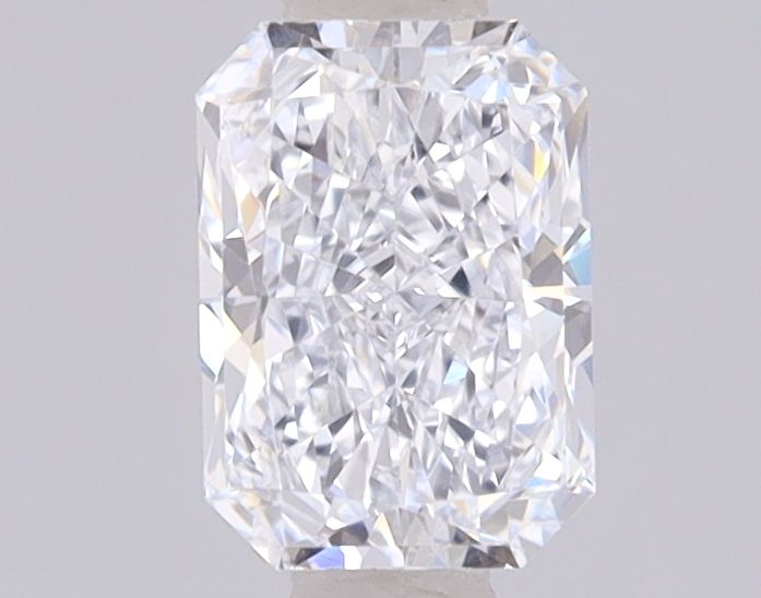 0.77ct Radiant diamond