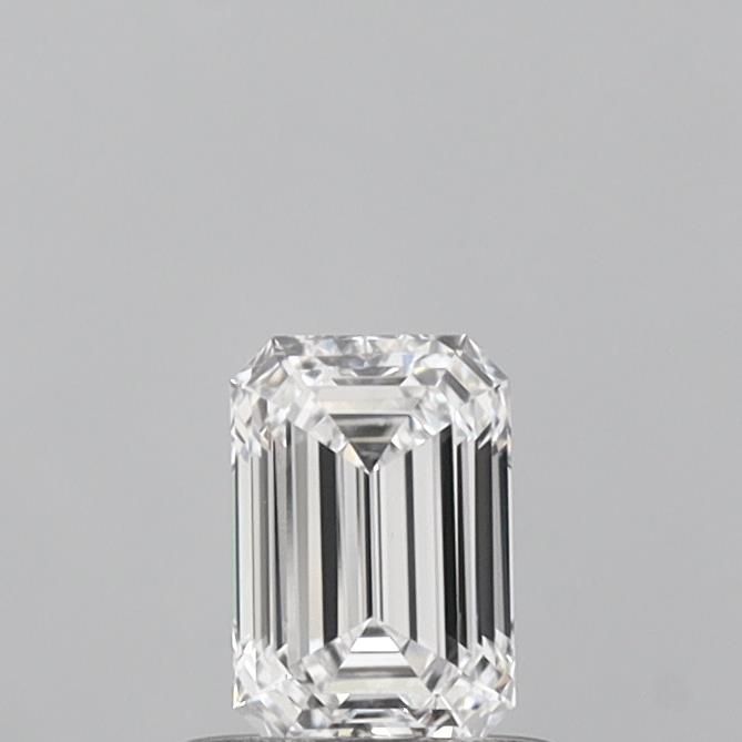 0.59ct Emerald diamond