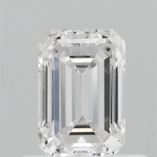0.69ct Emerald diamond