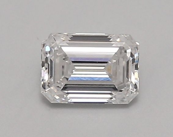 0.77ct Emerald diamond