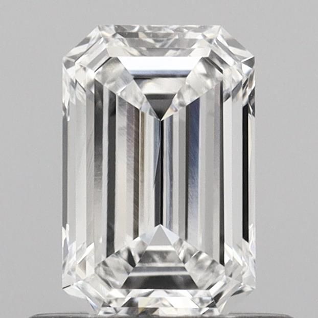 0.62ct Emerald diamond