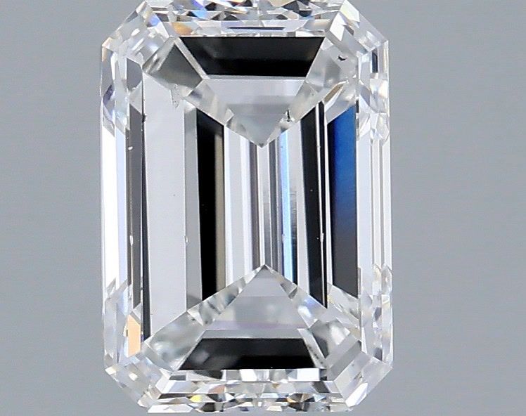 2.51ct Emerald diamond
