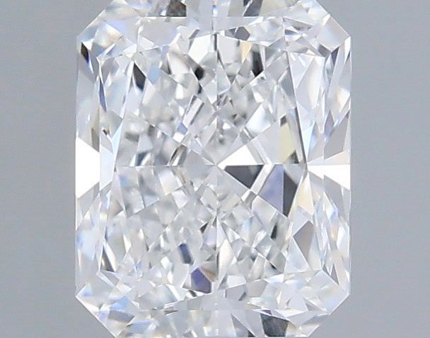 1.02ct Radiant diamond