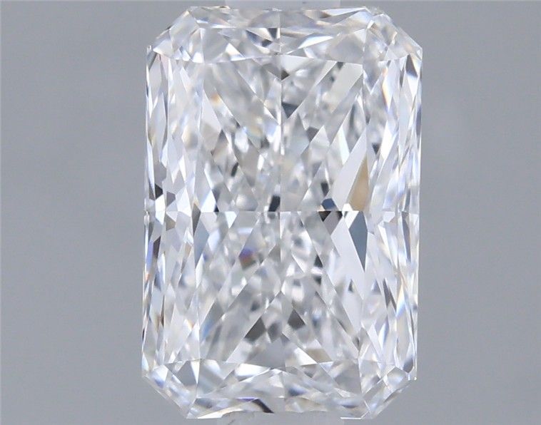 0.95ct Radiant diamond