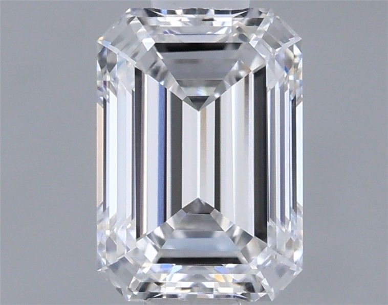 0.74ct Emerald diamond
