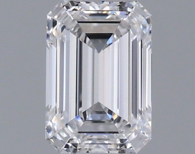 0.87ct Emerald diamond