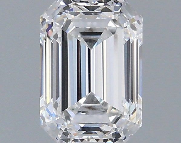 1.21ct Emerald diamond