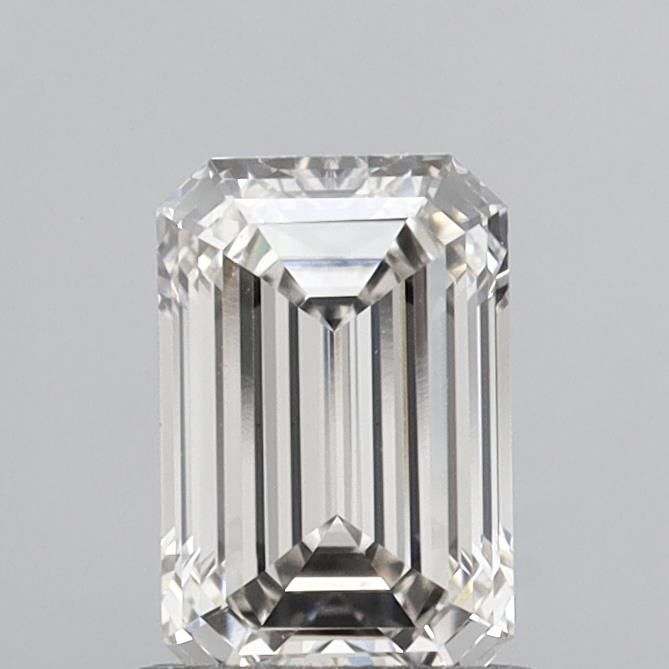 1.21ct Emerald diamond