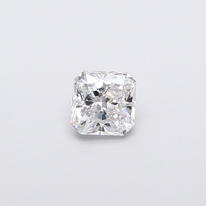 0.74ct Radiant diamond