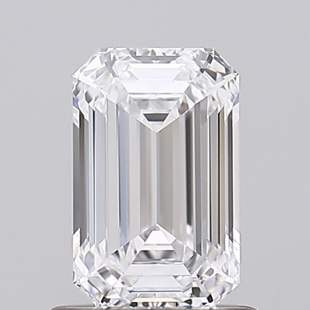 0.91ct Emerald diamond