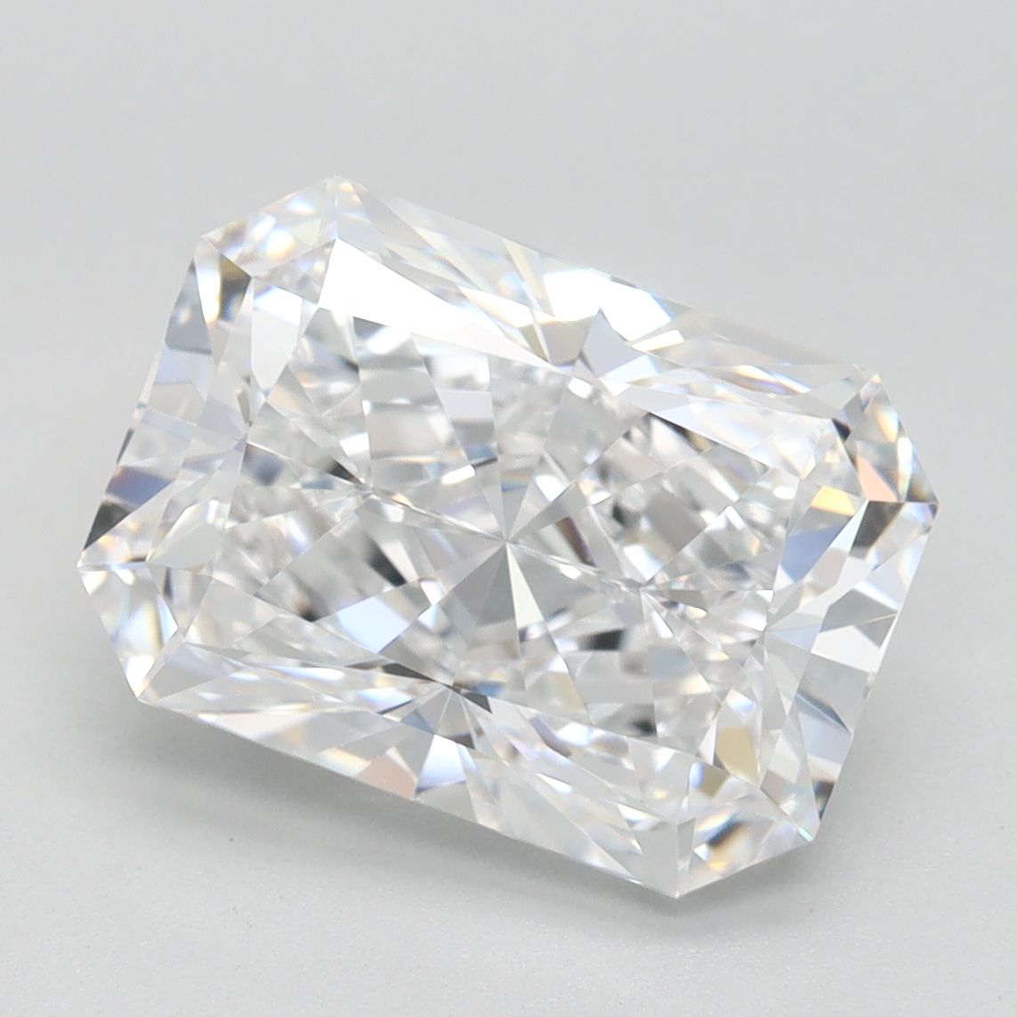 1.05ct Radiant diamond