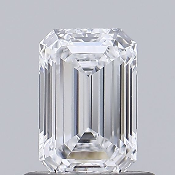 0.72ct Emerald diamond