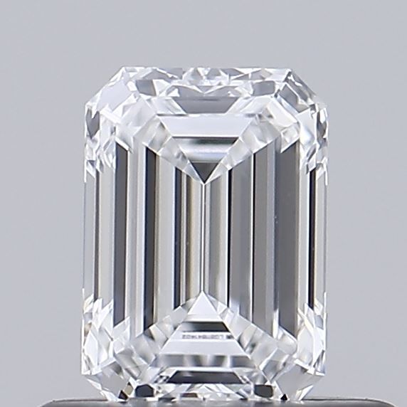 0.51ct Emerald diamond
