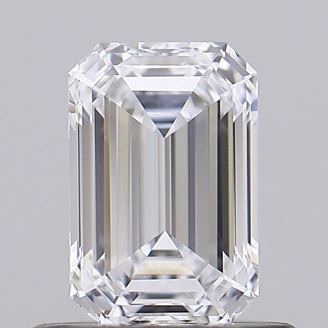 0.72ct Emerald diamond