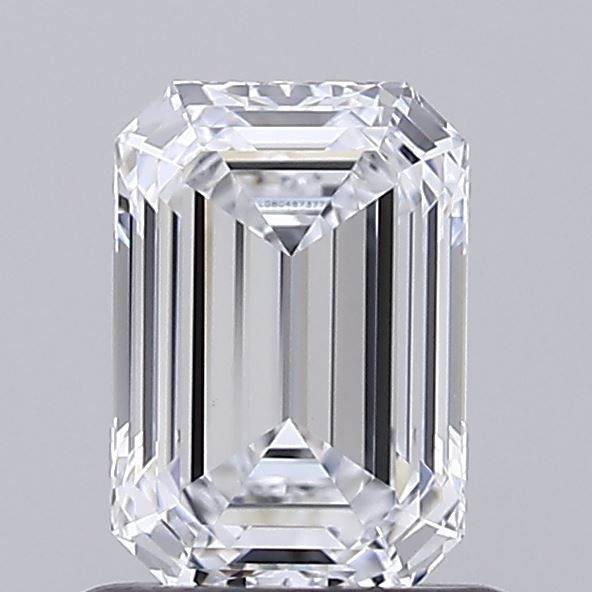 0.82ct Emerald diamond