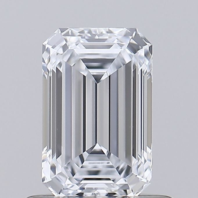 0.71ct Emerald diamond